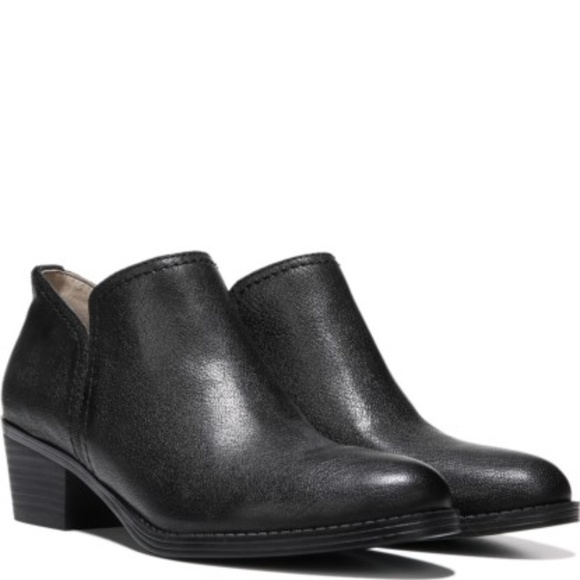 naturalizer zarie boot